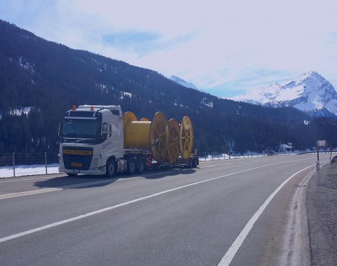 trasporti eccezionali settore industriale